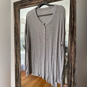 American Eagle thermal, never worn